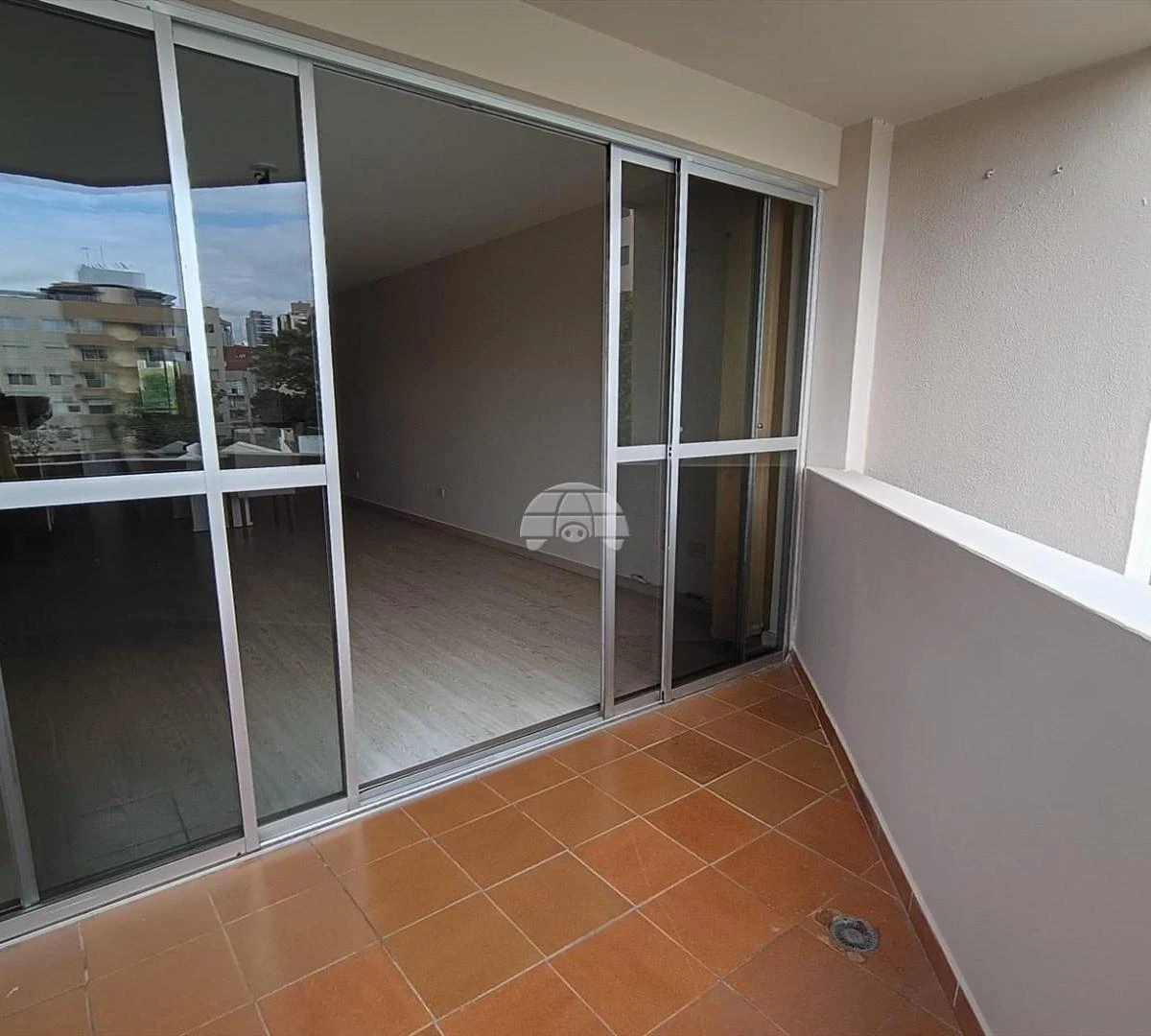 Furnished apartment, 70 m², with a washing machine — photo 16