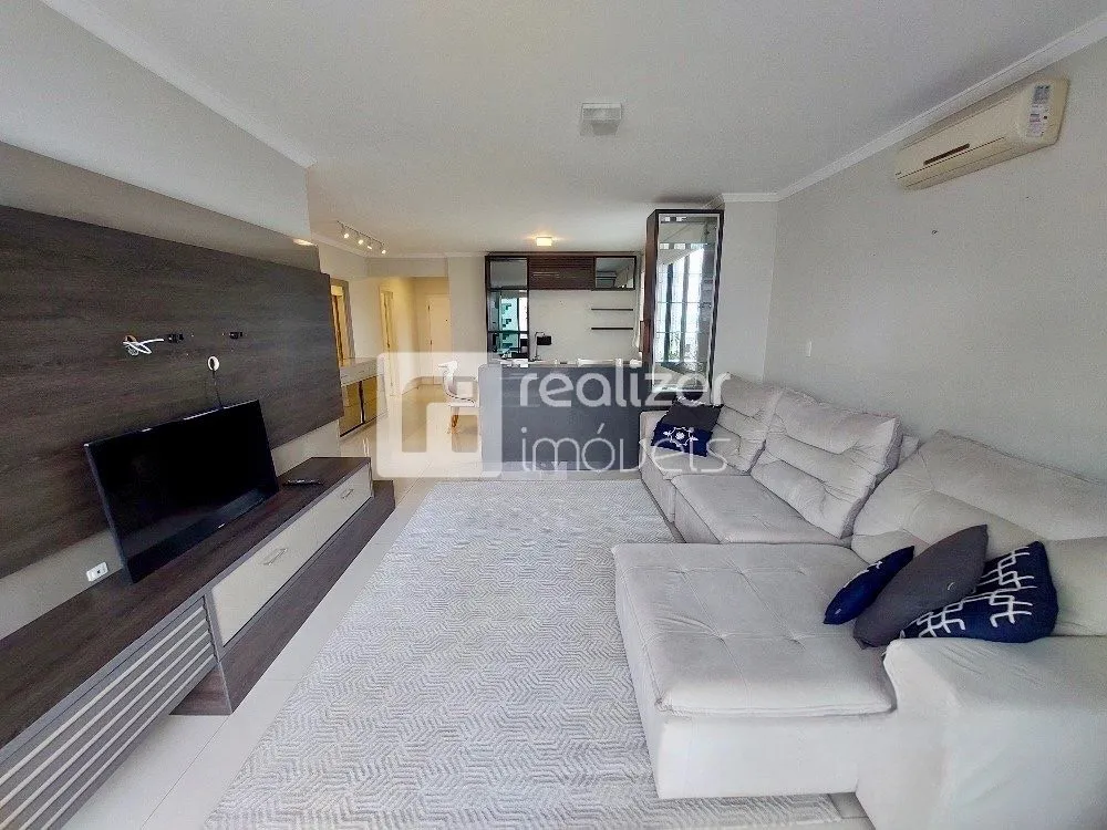 Furnished apartment, 146 m², with a washing machine — photo 9