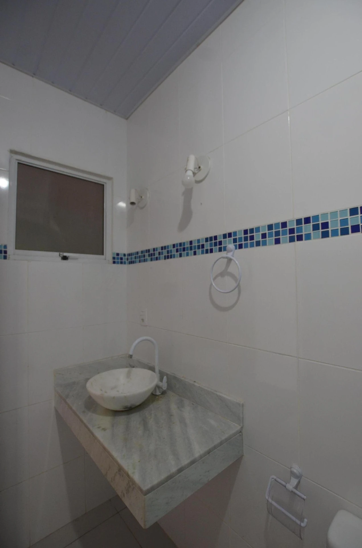 3-bedroom apartment, 1 with its own bathroom, 90 m² — photo 37
