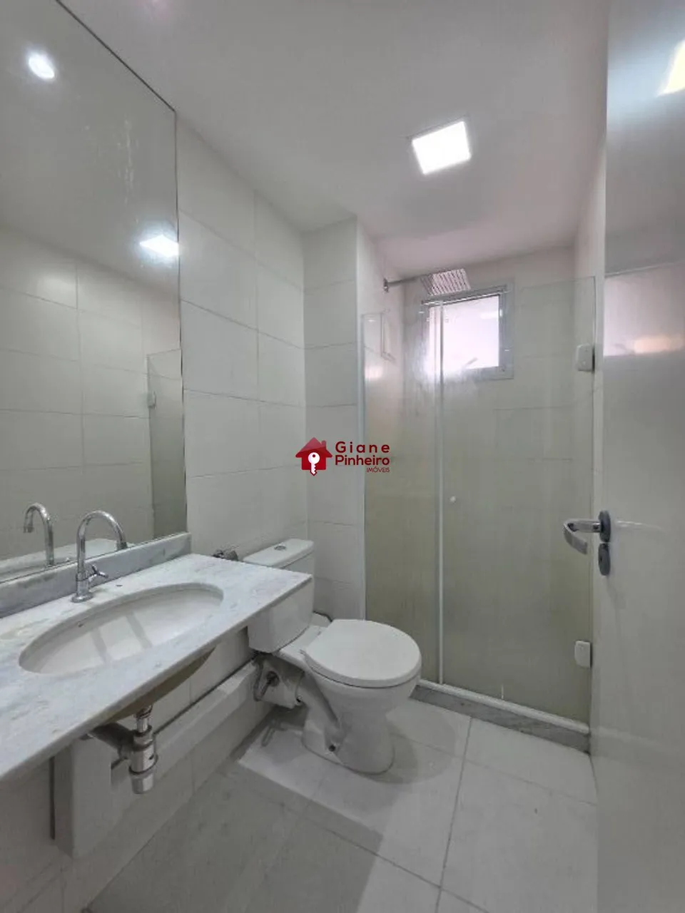 Apartamento de 3 dormitorios de 68 m² con cocina cerrada — photo 4