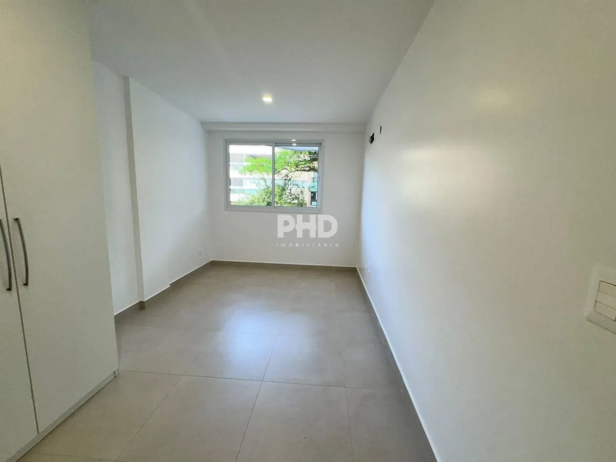 Apartment on the 1st floor with a grill on the balcony — photo 11