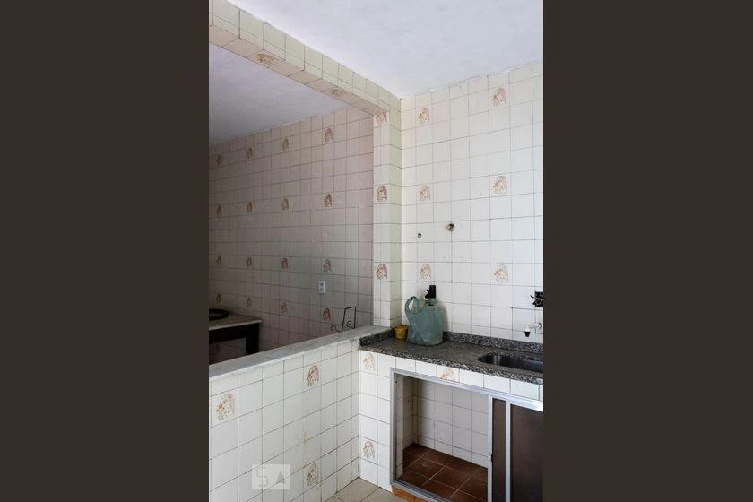 Rental house with 4 bedrooms and 200 m² — photo 49