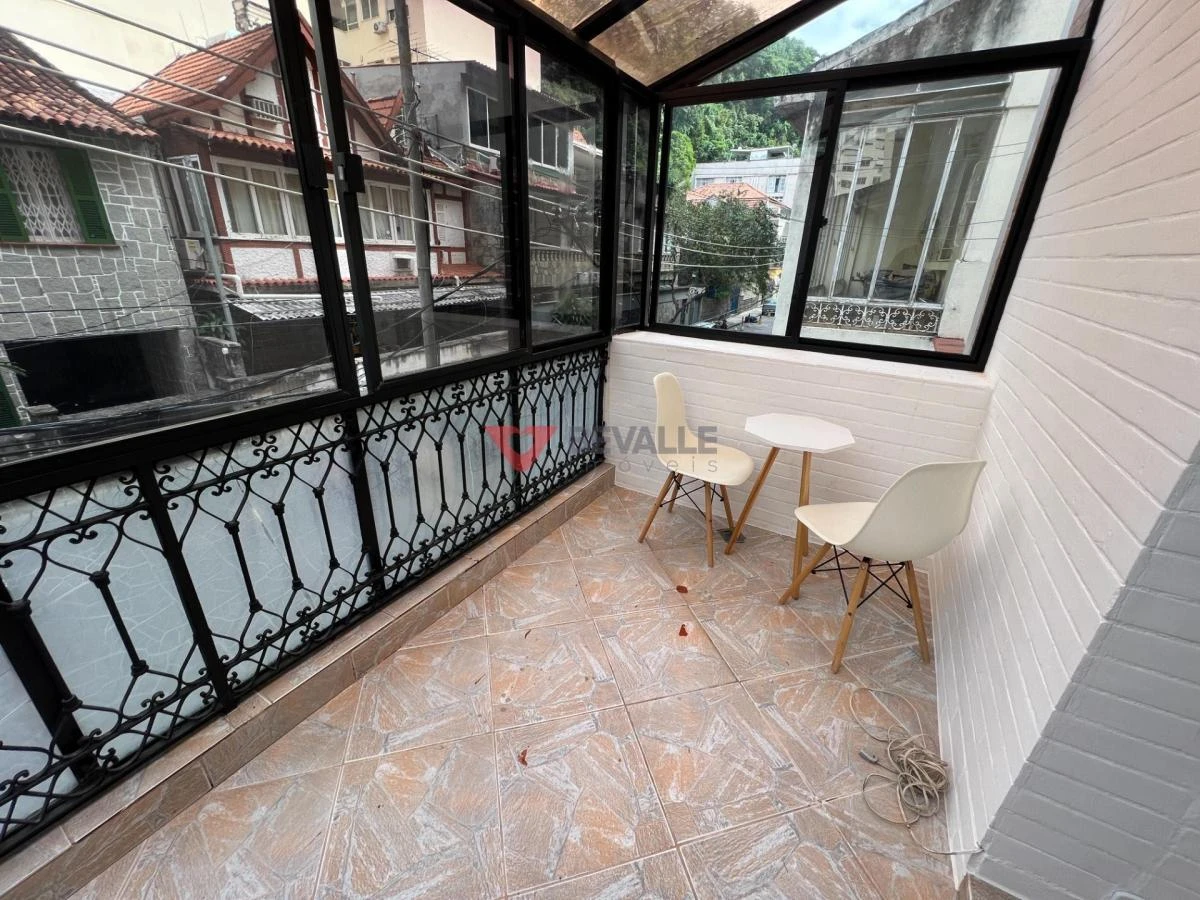 220 m² house with a washing machine and a home office — photo 29