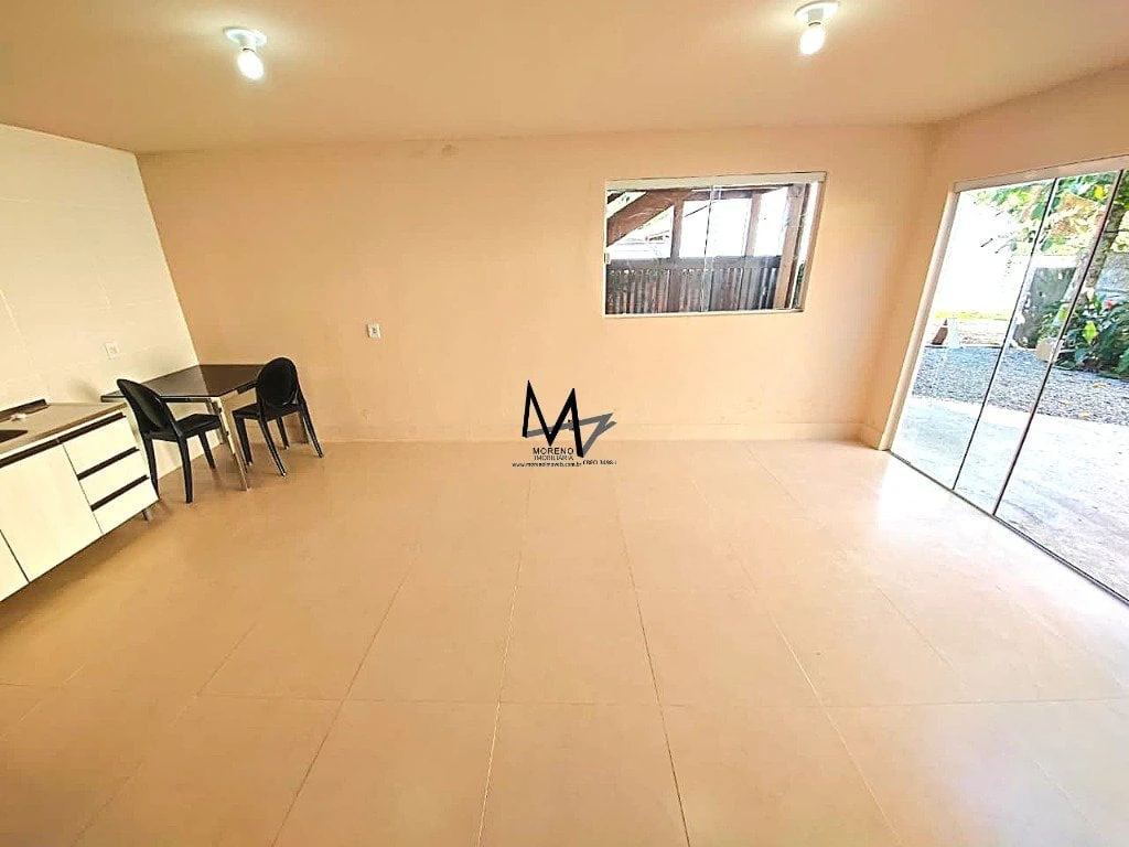 Casa de 2 quartos e 100 m²