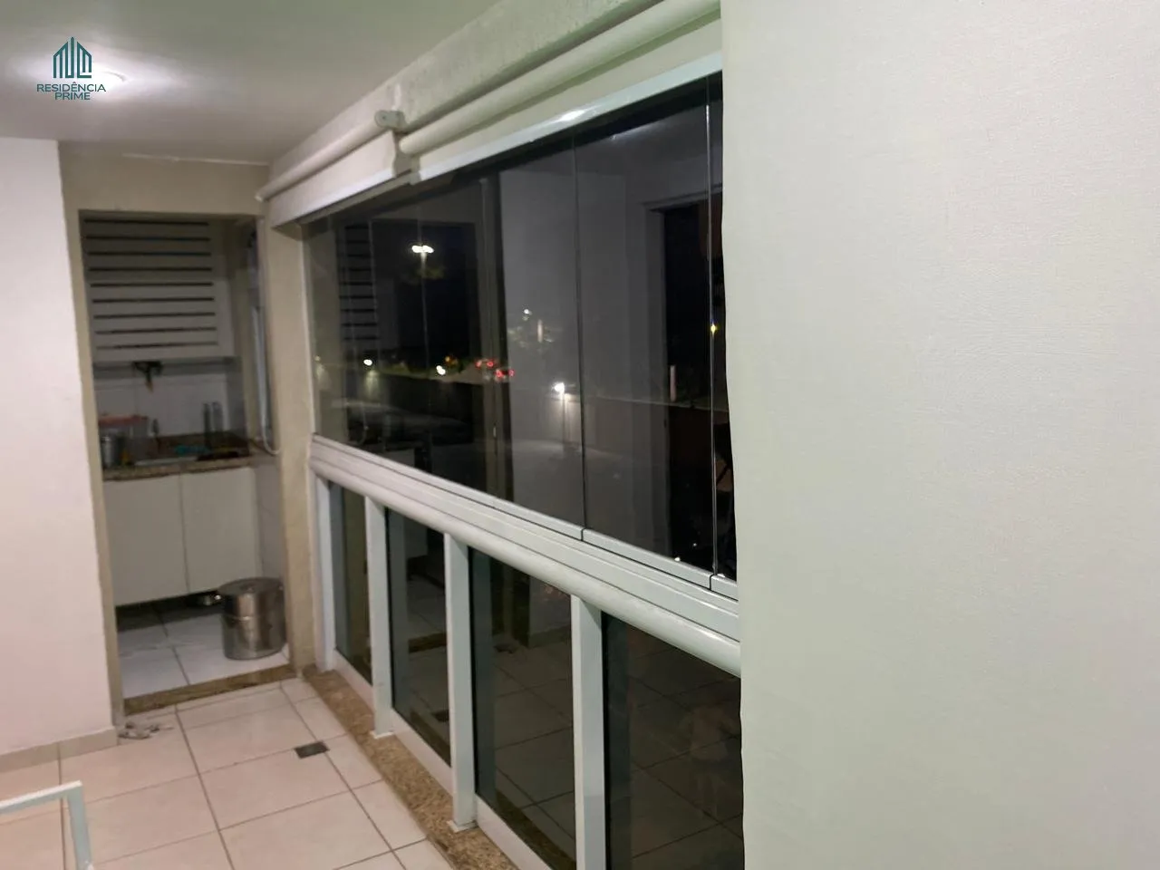 Furnished 3-bedroom apartment with 3 bathrooms — photo 13