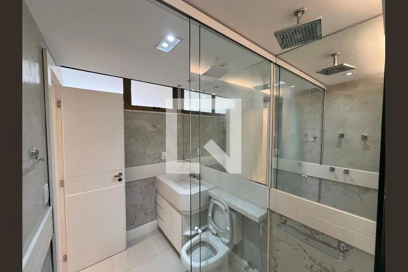 Apartamento, 105 m², com banheira — photo 3