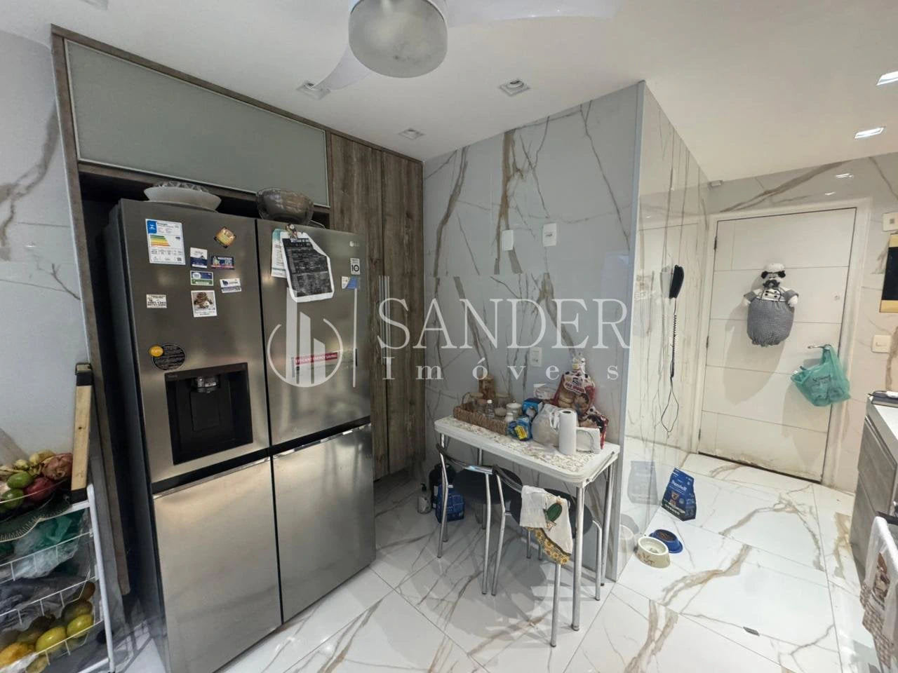 4-bedroom penthouse with an open-plan kitchen — photo 25