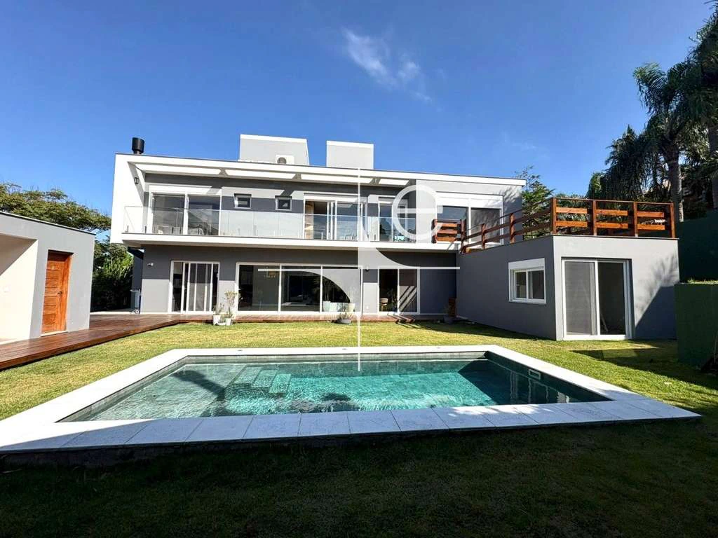 Casa com 4 suítes e piscina de uso exclusivo no condomínio — photo 5