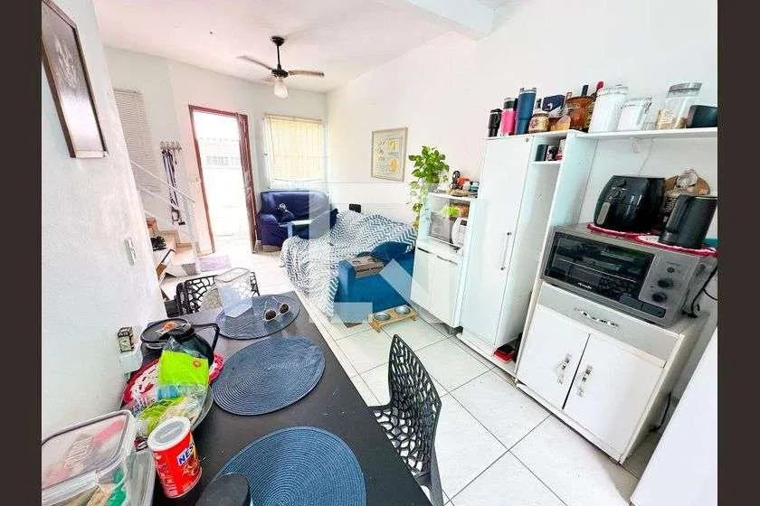 Furnished apartment with 2 bedrooms and a balcony — photo 10
