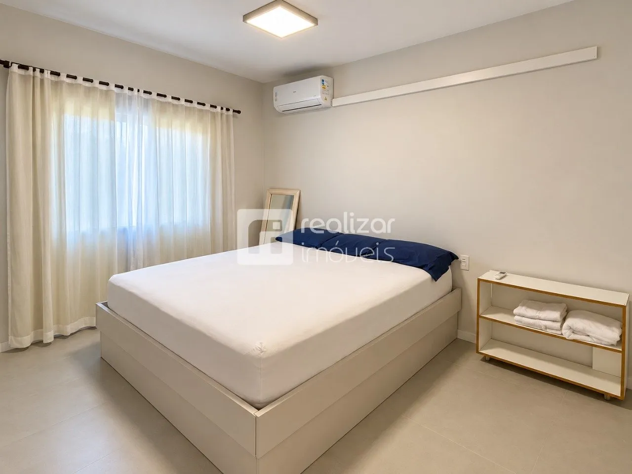 3-bedroom apartment with a home office — photo 3