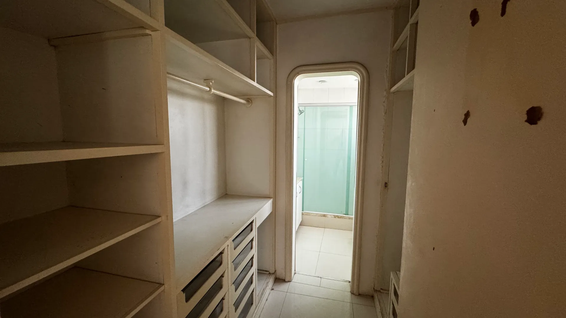 Duplex home with 8 bedrooms, 3 en-suites, 469 m² — photo 29