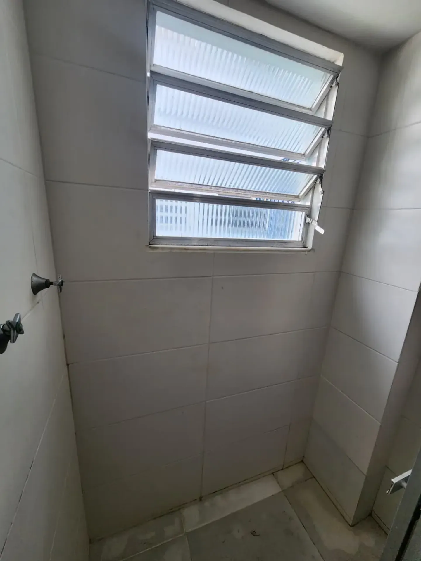 3-bedroom apartment, 80 m² — photo 32