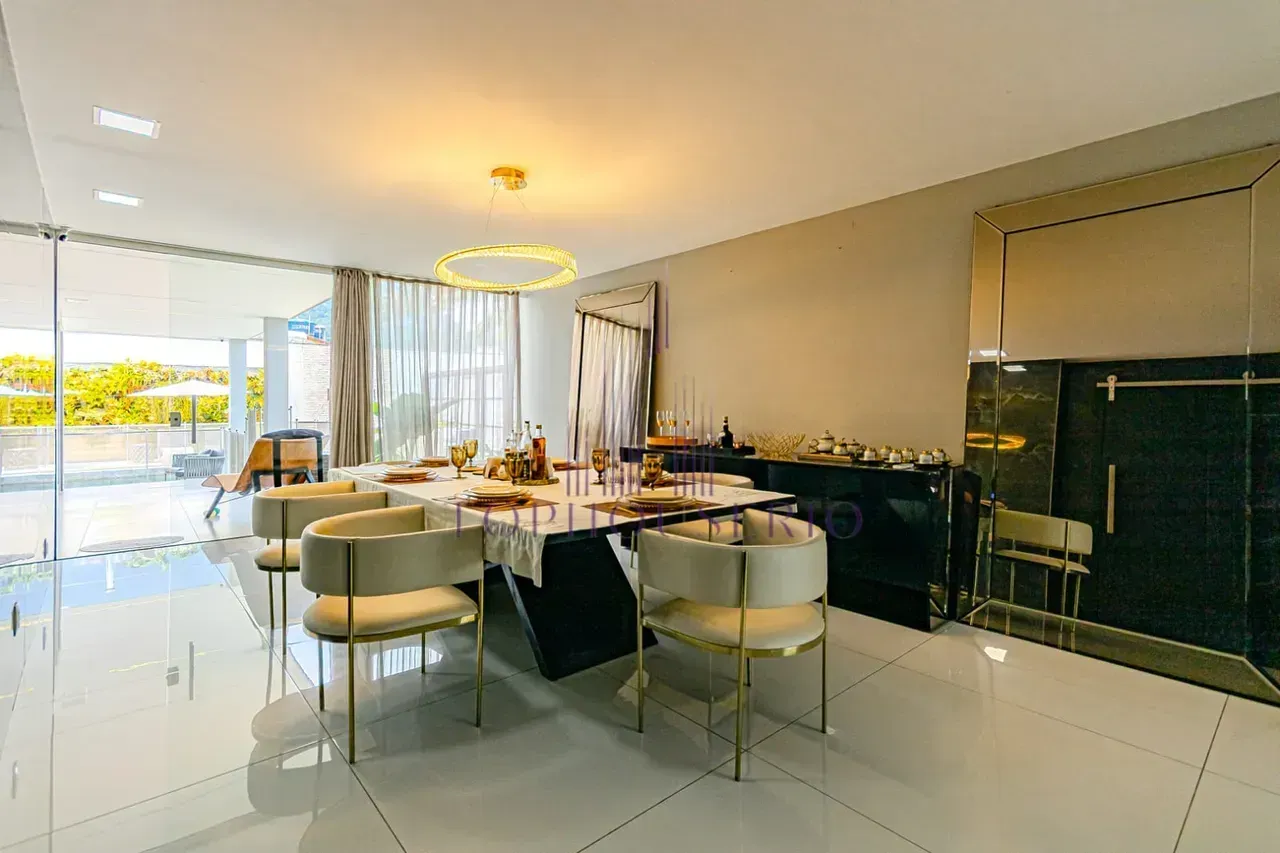 Casa com 4 quartos, 5 banheiros e vista para as montanhas — photo 25