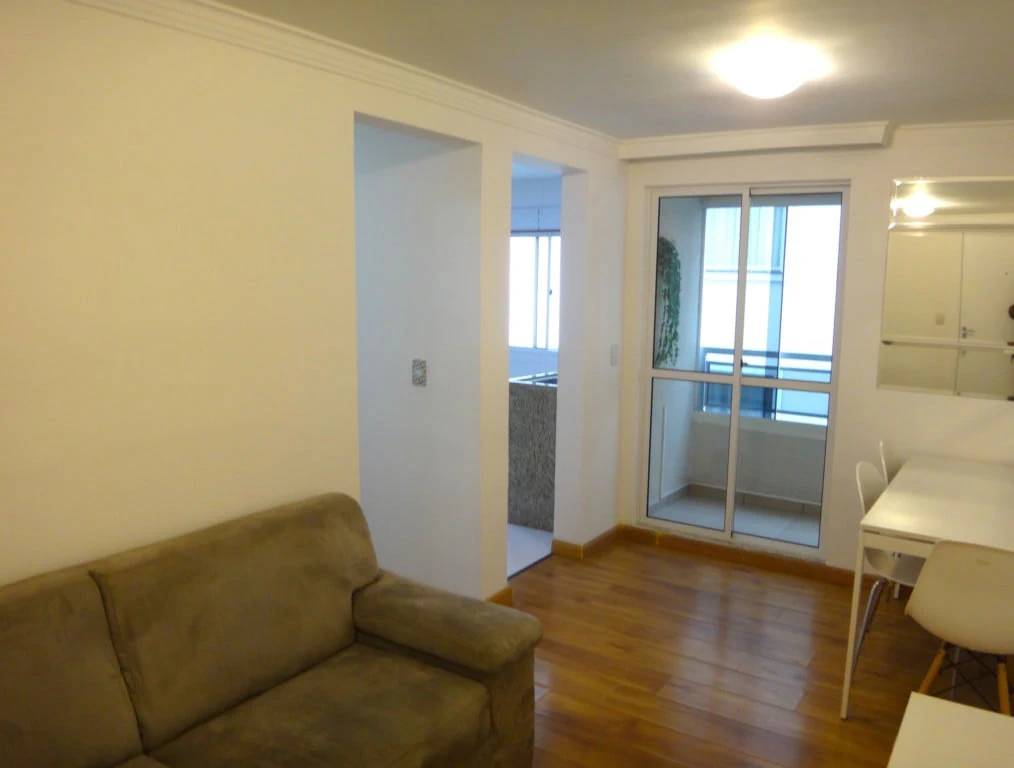 2-bedroom apartment with a home office — photo 6