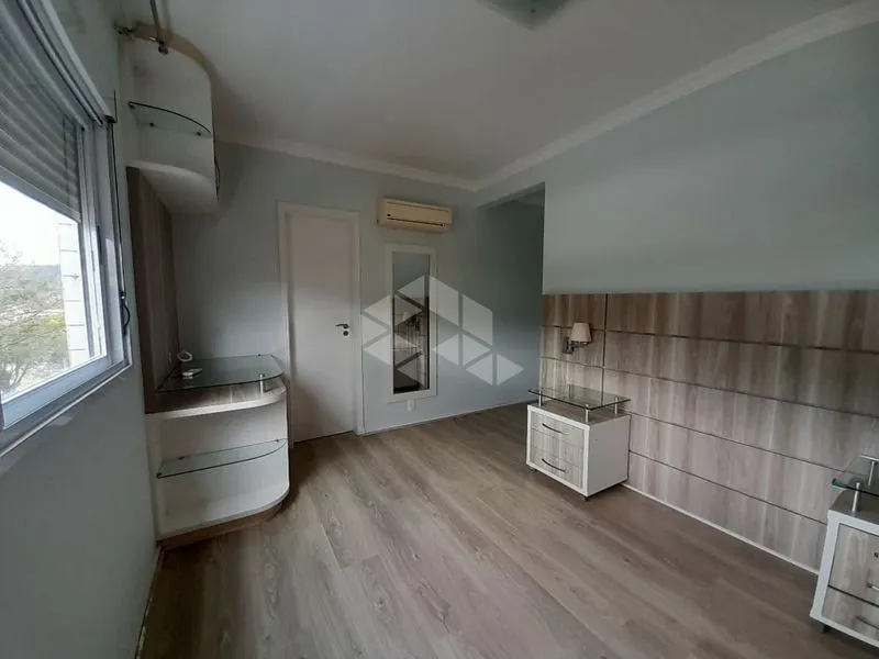 Apartamento com piso de madeira ou laminado, Itacorubi Norte — photo 19