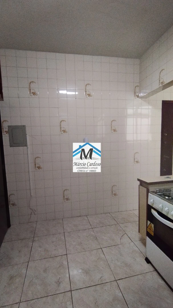 1-bedroom apartment with enclosed kitchen and gas — photo 19