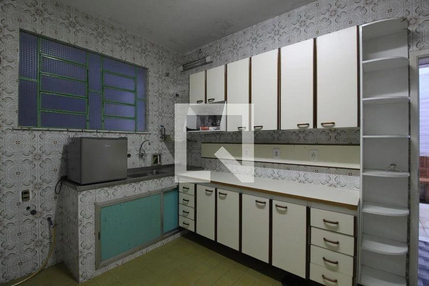 Невыгодированный дом 212 м²: 3 спальни и 1 с ванной — photo 17