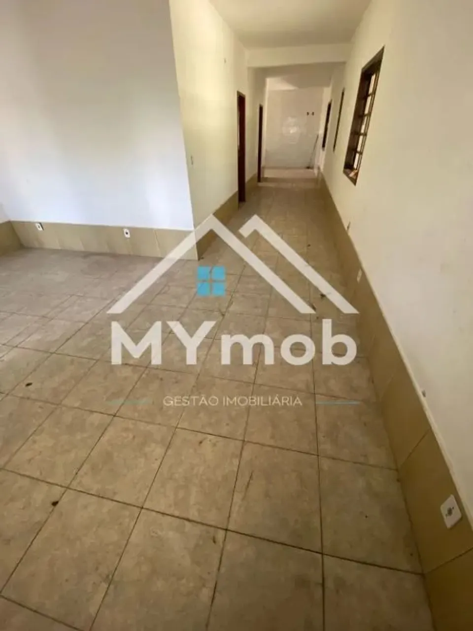 House with 3 bedrooms and separate kitchen, 1 parking spot — photo 12