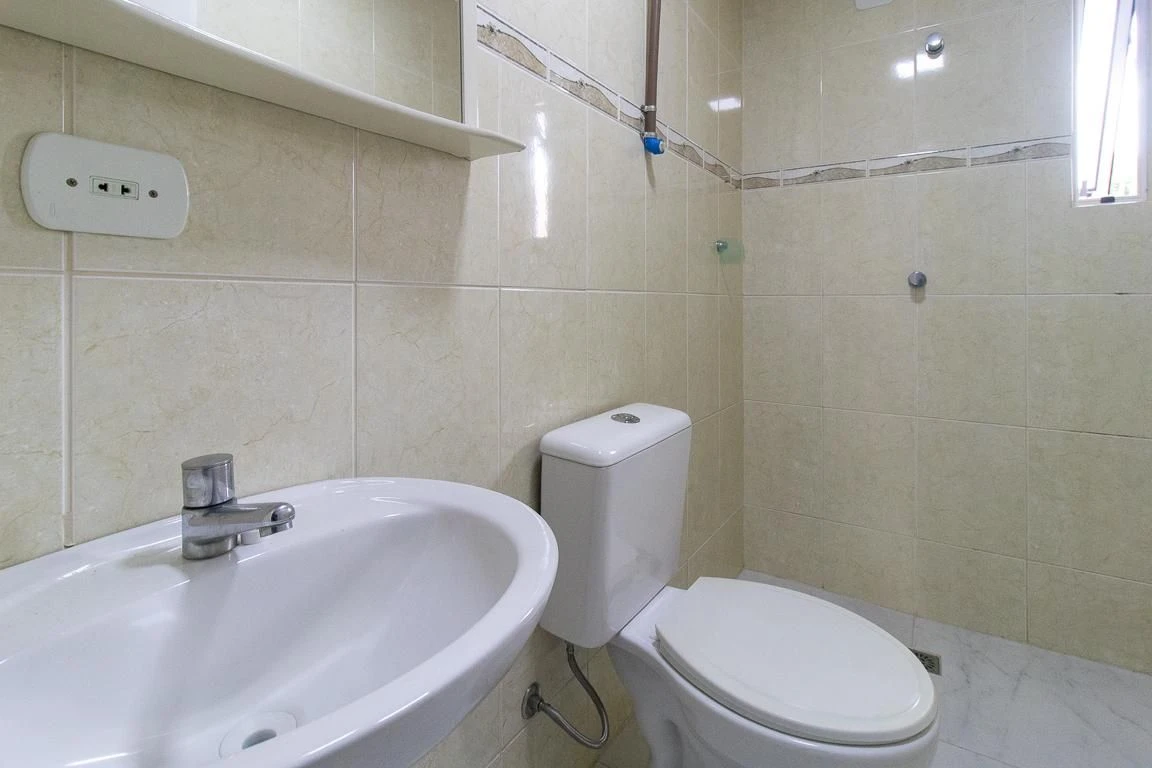 3-bedroom house with a jacuzzi — photo 26
