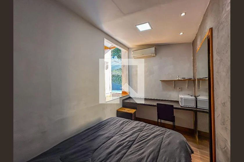Casa mobiliada, 90 m², com janelas do piso ao teto — photo 16