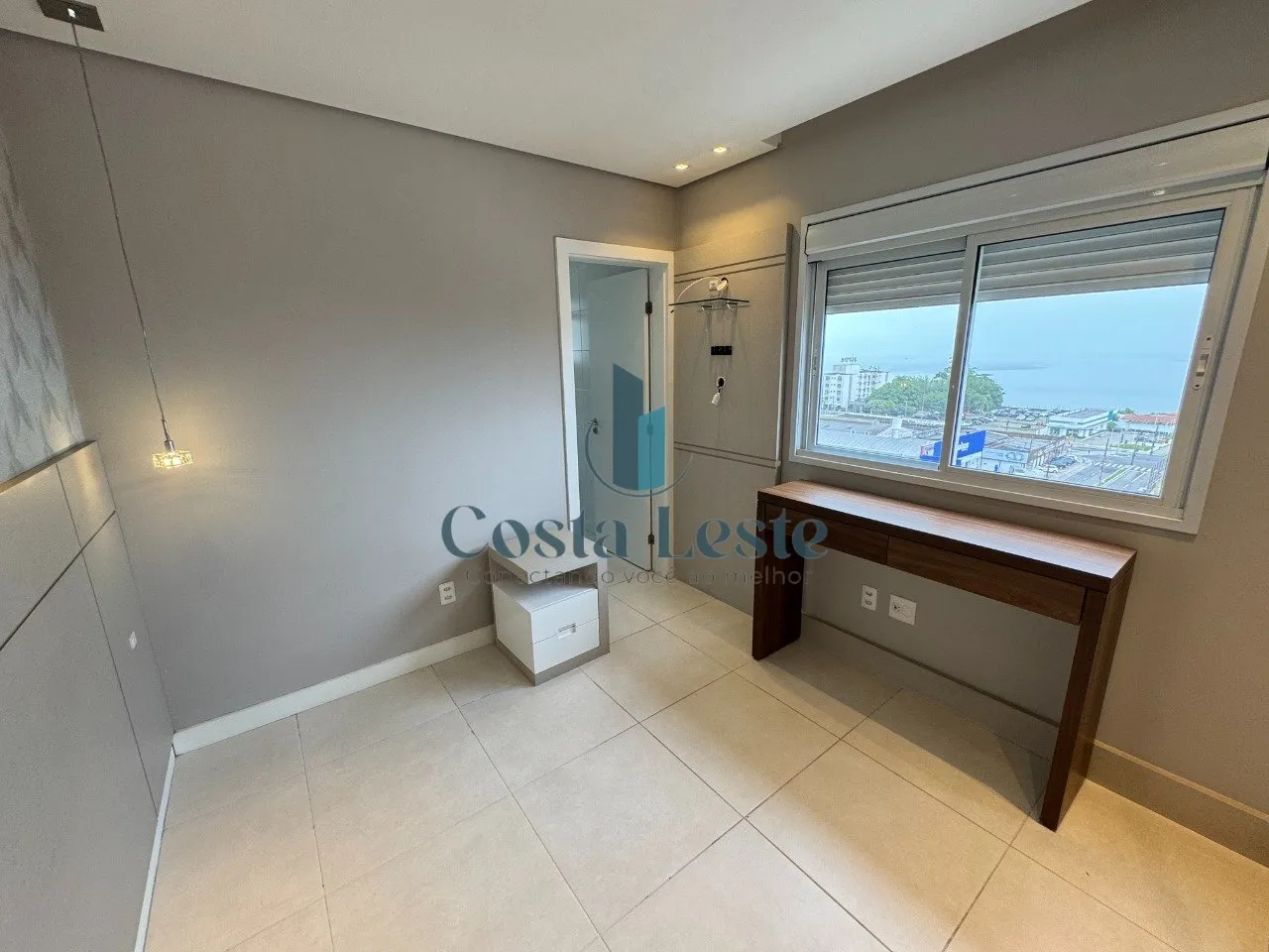 3-bedroom apartment with a home office in Florianópolis — photo 11