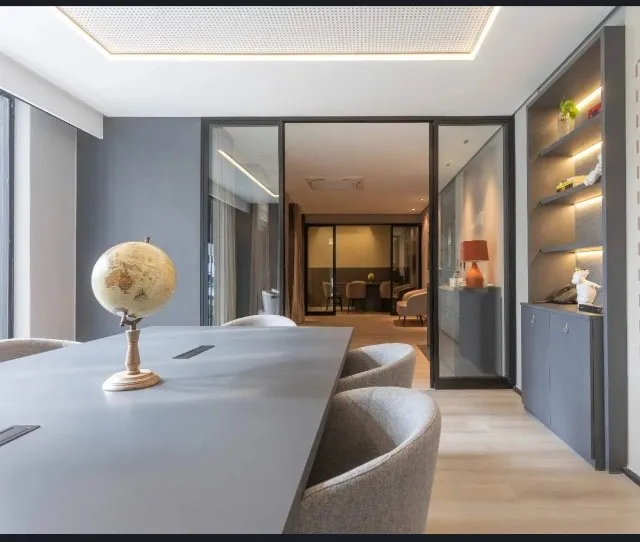 3-bedroom apartment with a home office — photo 12