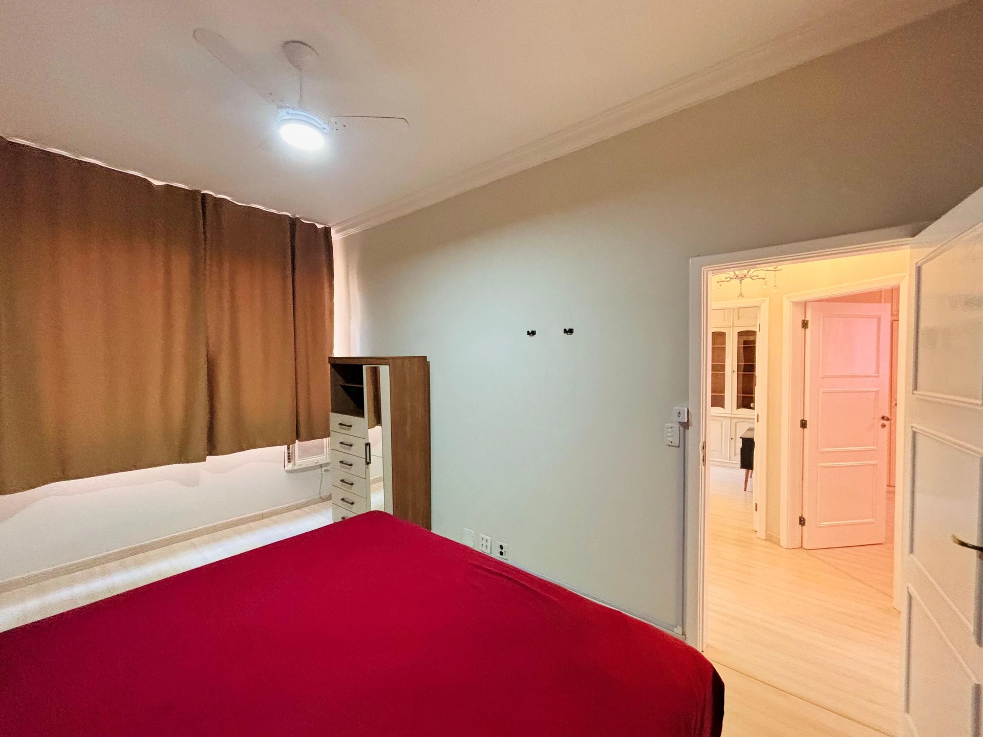 Mountain view in a 3-bedroom apartment, 120 m² — photo 3