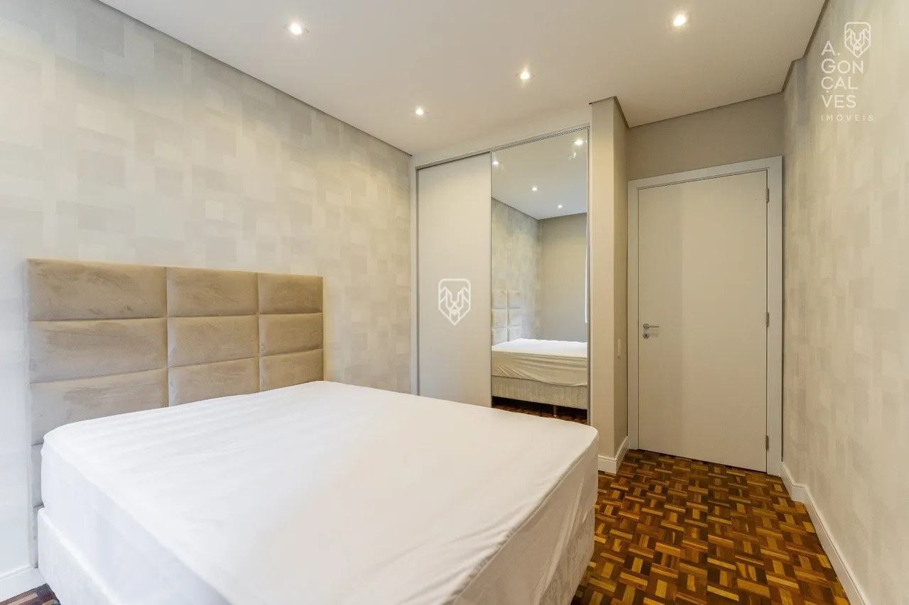 Furnished apartment with 3 bedrooms and a suite — photo 12