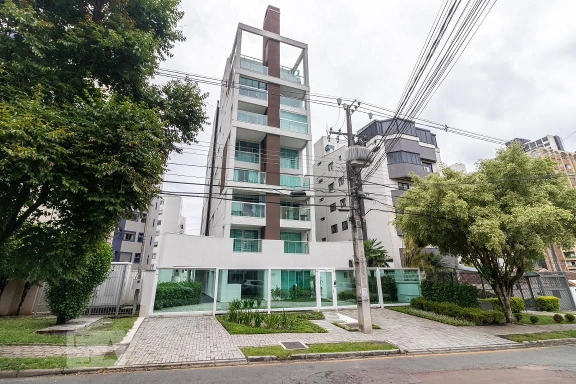 One-bedroom apartment with a washing machine in Curitiba — photo 3
