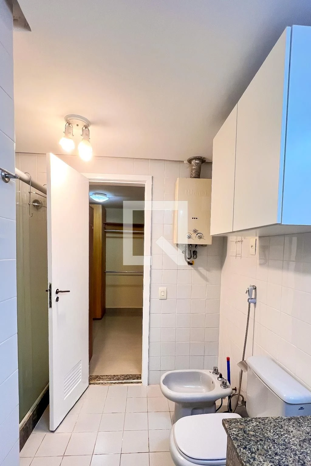 One-bedroom apartment with a water view in Rio de Janeiro — photo 40