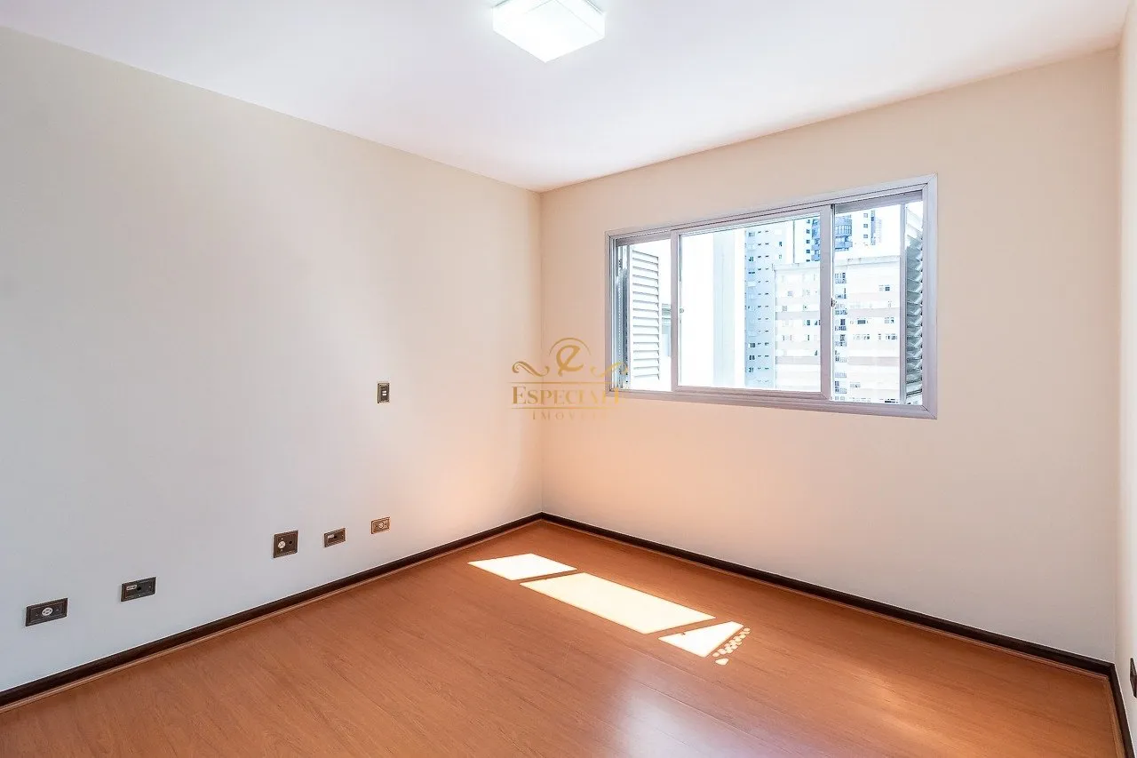 Apartamento de 379 m² com 4 quartos e 2 vagas — photo 36