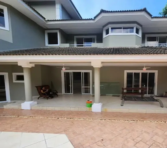 Casa com janelas do piso ao teto, Barra da Tijuca — photo 58