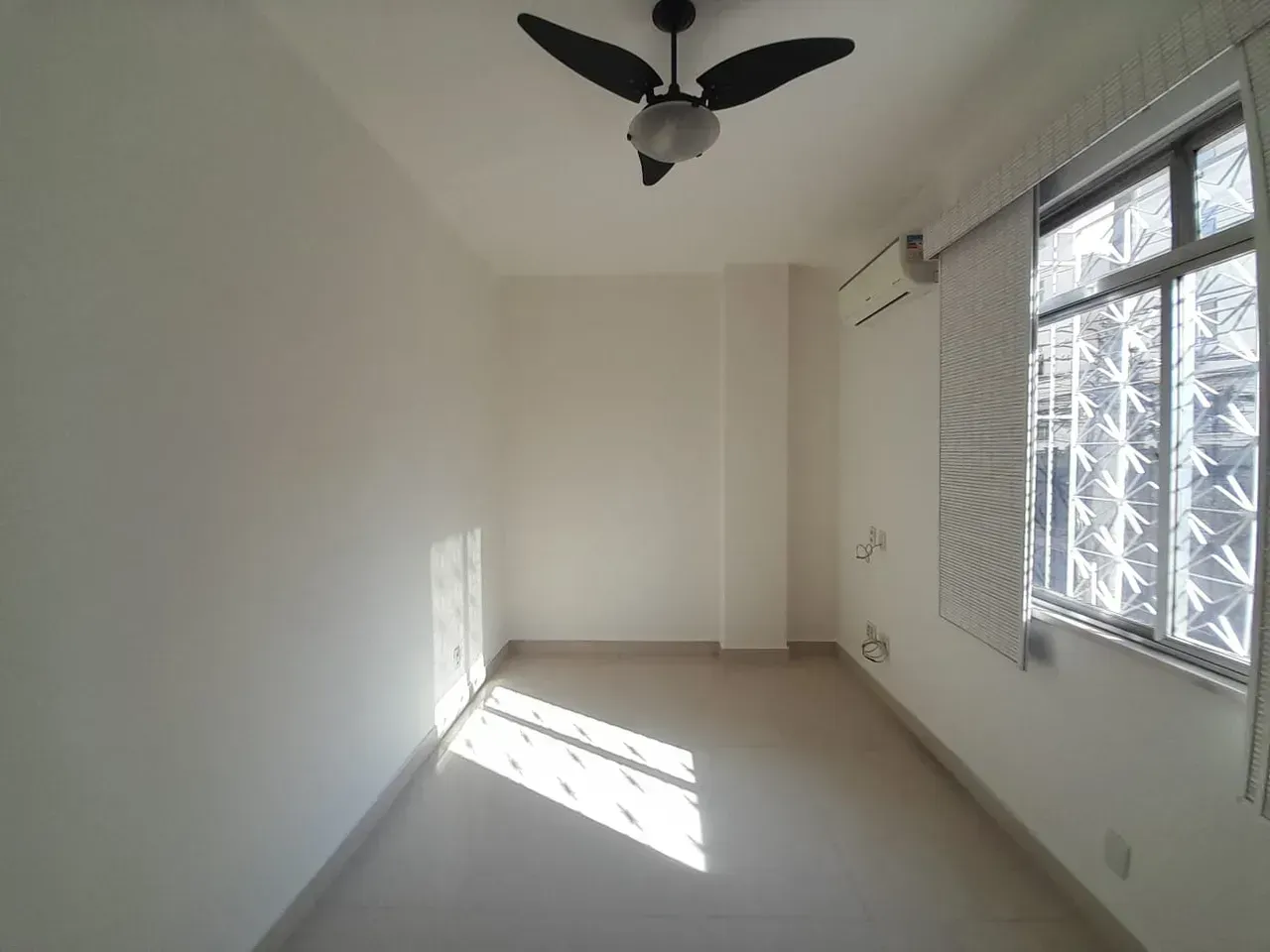 Квартира 70 м² з 2 спальнями та окремою кухнею — photo 11