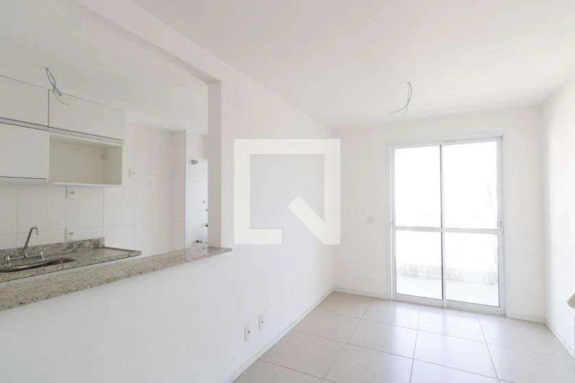 Rental apartment with 3 bedrooms and a balcony — photo 2