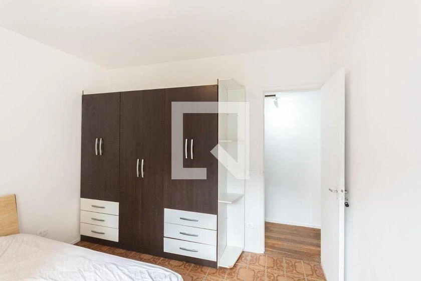 3-bedroom apartment with a home office — photo 11