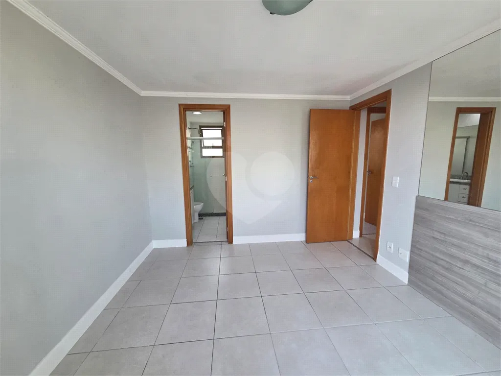 Duplex penthouse with 4 bedrooms and 3 parking spots — photo 16