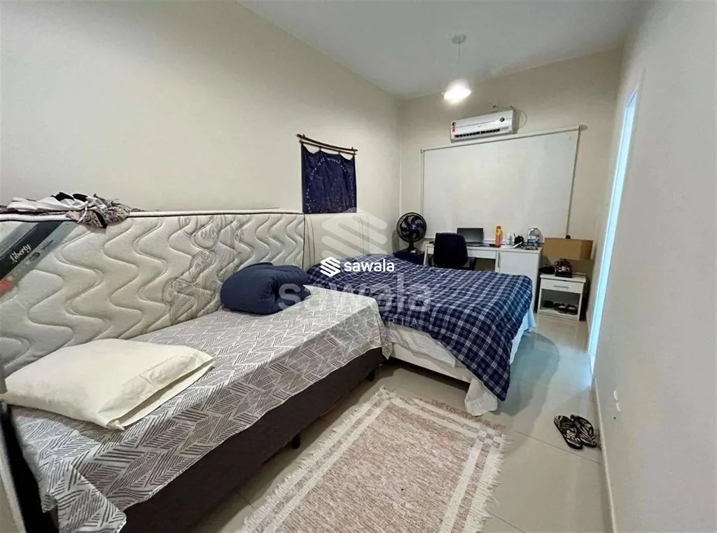 Furnished house with 600 m², 3 bedrooms and 5 baths — photo 22