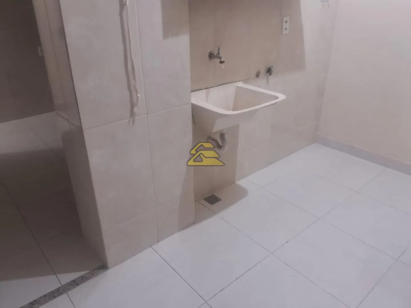 3-bedroom apartment, 1 with its own bathroom, 82 m² — photo 12