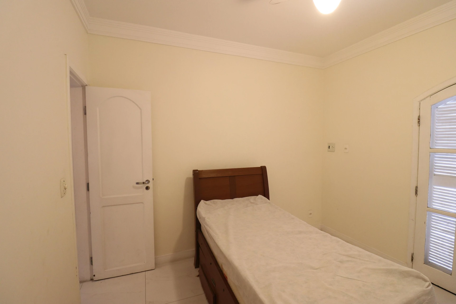 Vestidor y 5 dormitorios: casa de 420 m² — photo 11