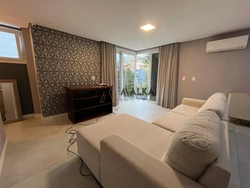 Casa en alquiler con 3 dormitorios y 4 baños — photo 11