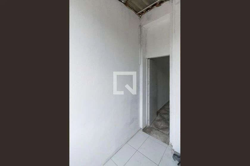 Apartamento com 2 quartos de 40 m² e varanda — photo 17