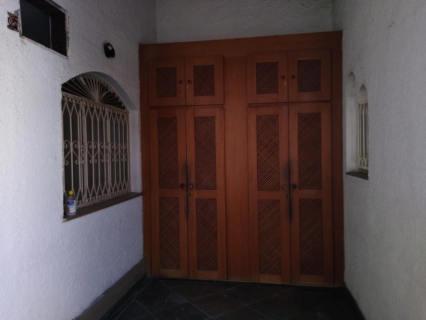 House, 200 m², with a grill on the balcony — photo 13