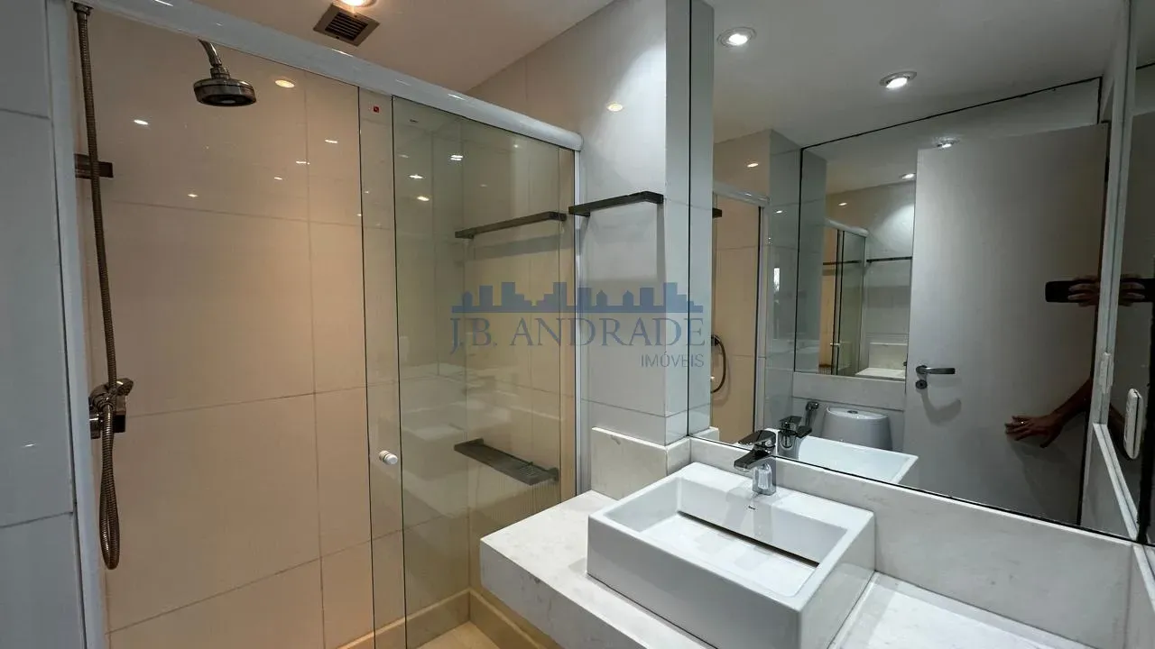 Apartamento mobiliado com 3 quartos e varanda fechada — photo 35