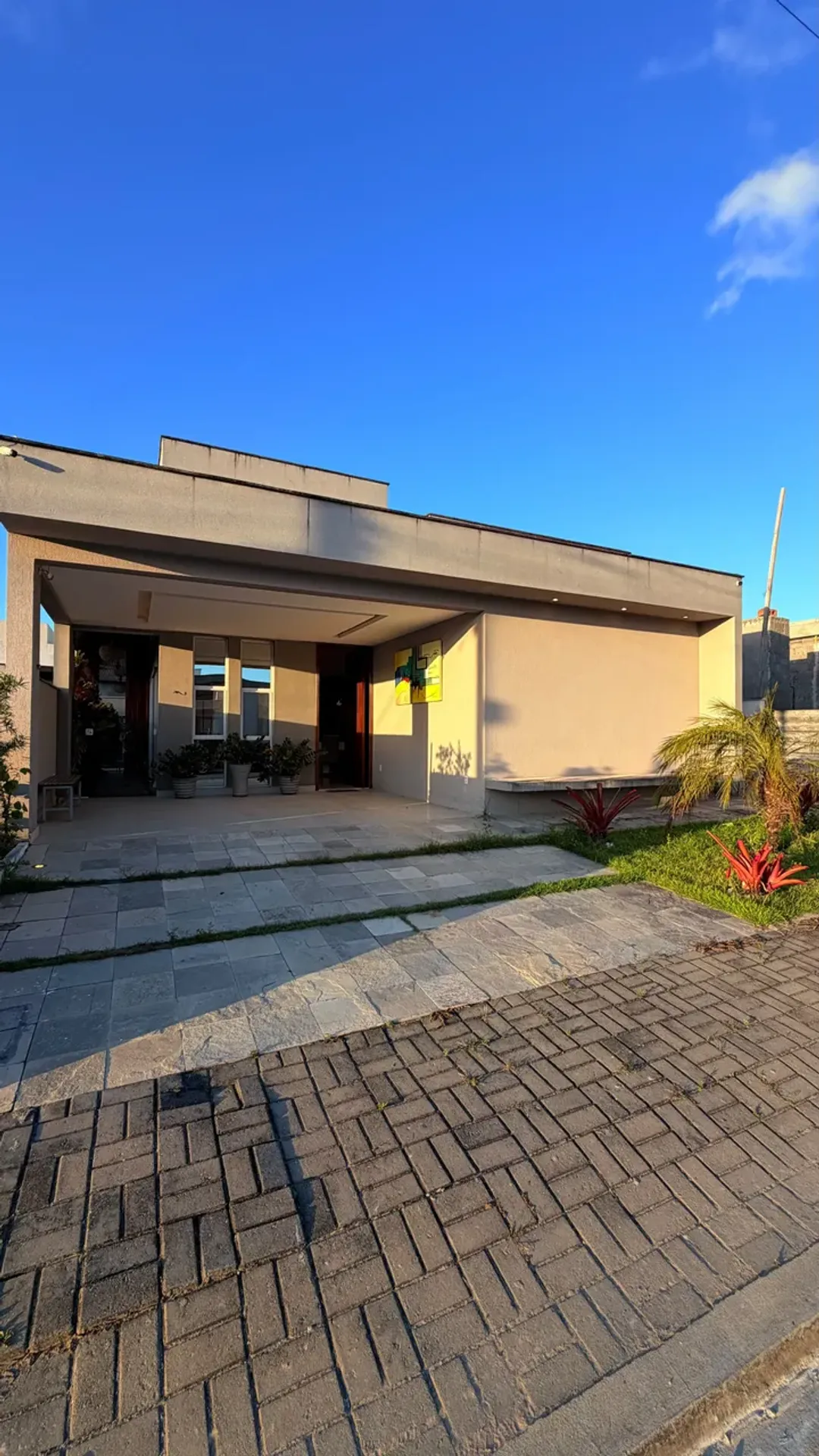 Casa de 4 dormitorios con balcón gourmet en João Pessoa — photo 8