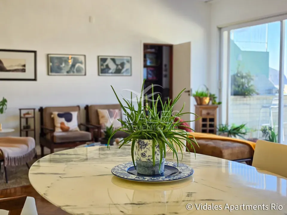 Furnished 715 m² apartment with 4 en-suite bedrooms — photo 48