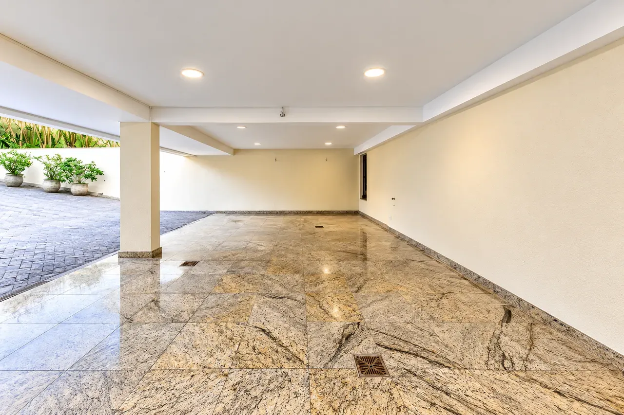 5 quartos e lava-louças: casa de 922 m² — photo 15