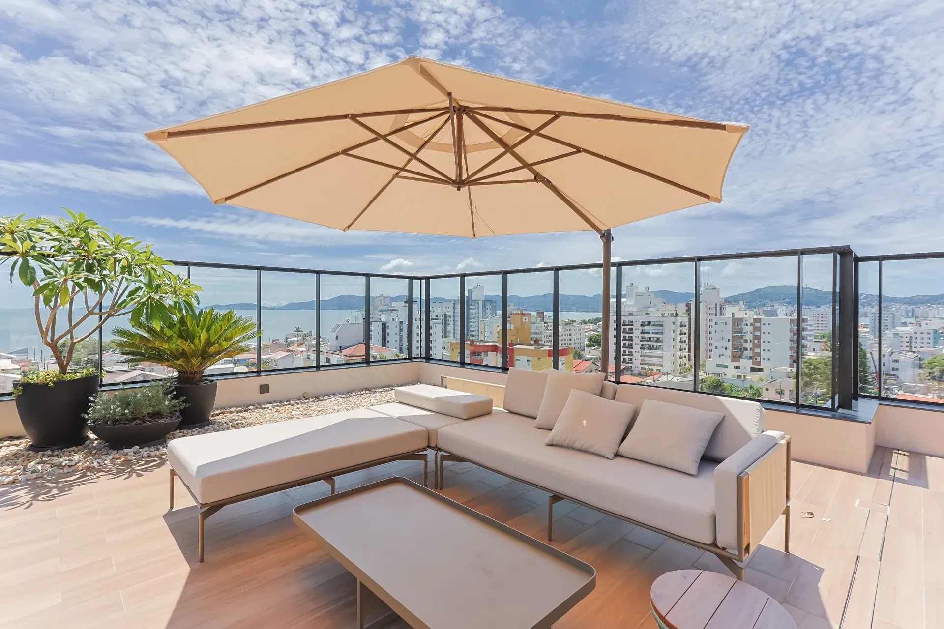 34 m² studio with 1 bedroom and an open-plan kitchen