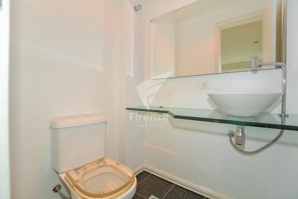 Apartment with 3 en-suite bedrooms and 2 parking — photo 49