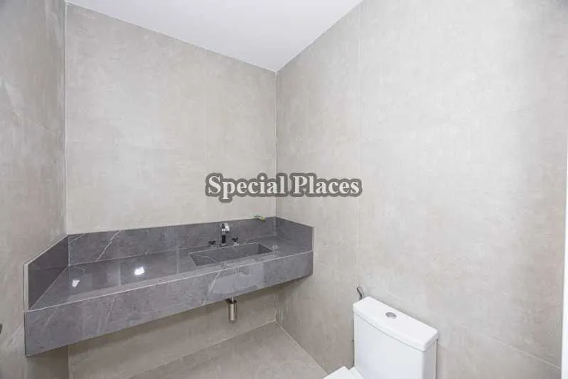 Casa com 5 quartos e 5 banheiros, com cozinha integrada — photo 19