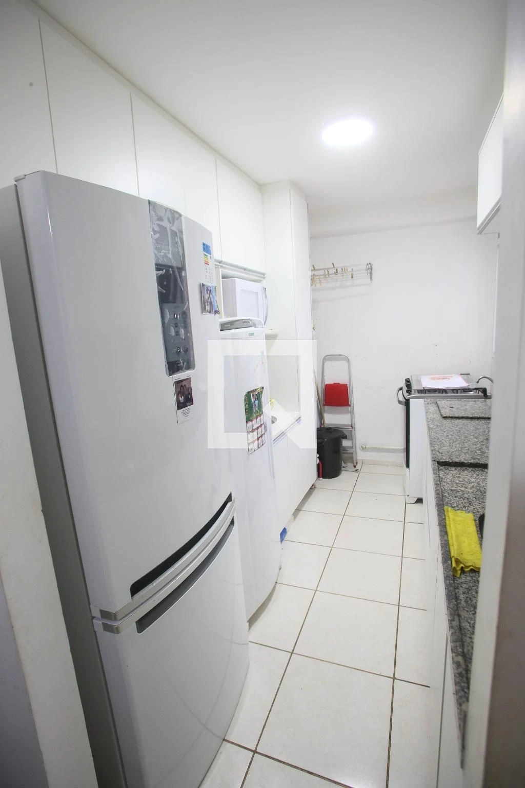 Apartamento com 2 quartos e cozinha fechada — photo 19